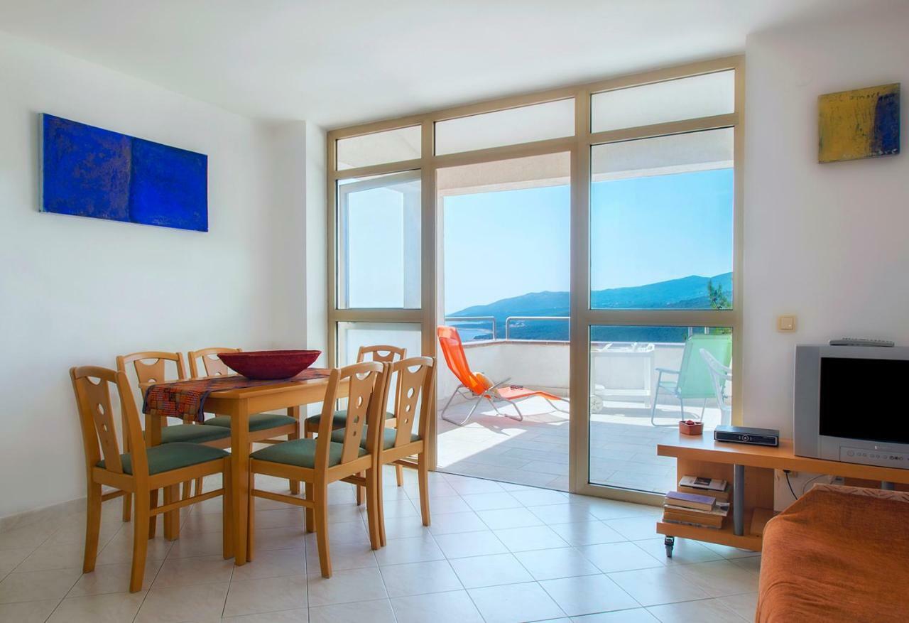 Lily Apartment Rabac Εξωτερικό φωτογραφία